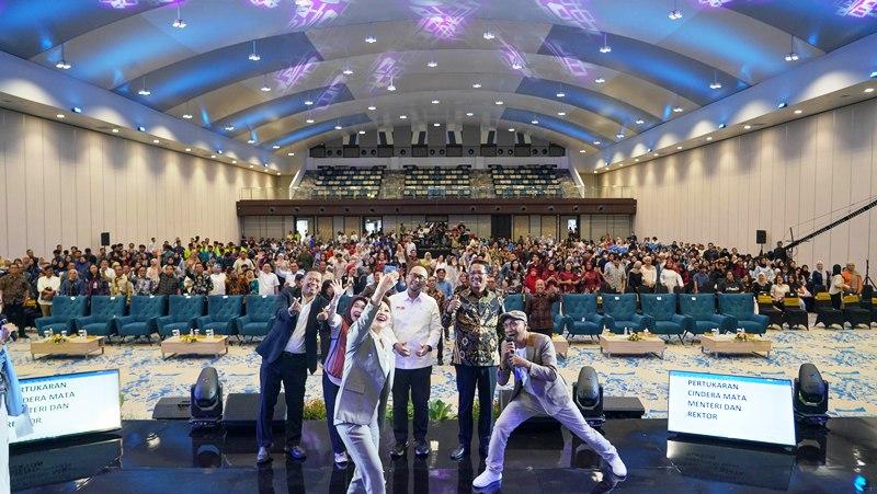 2025 11 19 Podcast 4